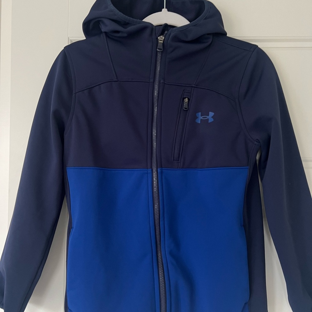 Under Armour Boy’s Softshell jacket Water- Resistant Youth Size M